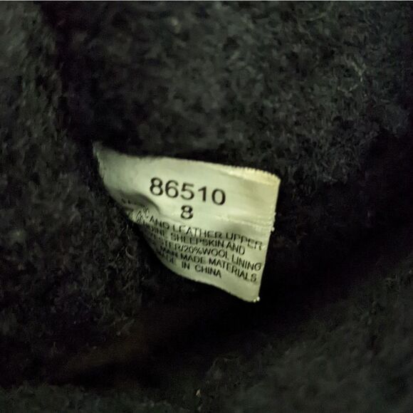 Minnetonka Black Suede Shearling Lined Boots 8 - Picture 8 of 10